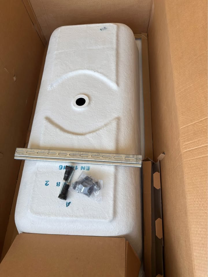 D-Code 71" x 32" Drop in/Undermount Soaking Bathtub